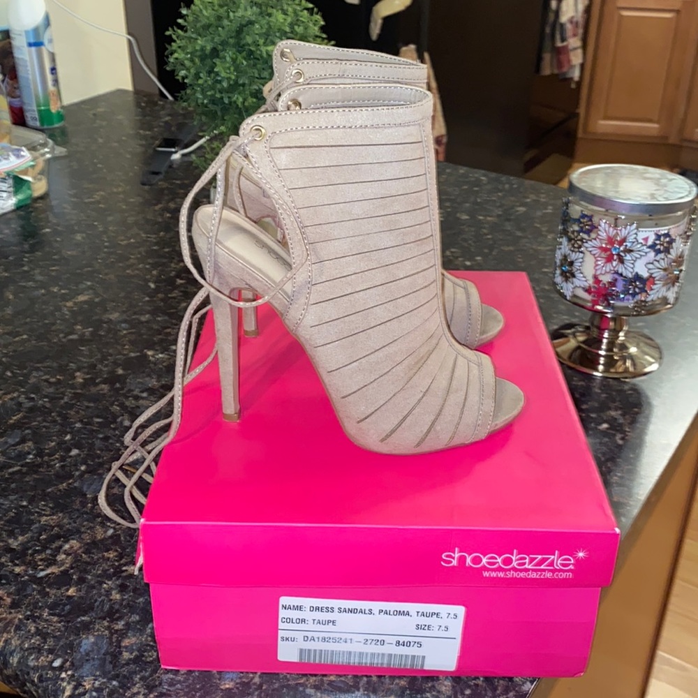 5 inch Taupe Tie-Up heel W/box Size 7.5